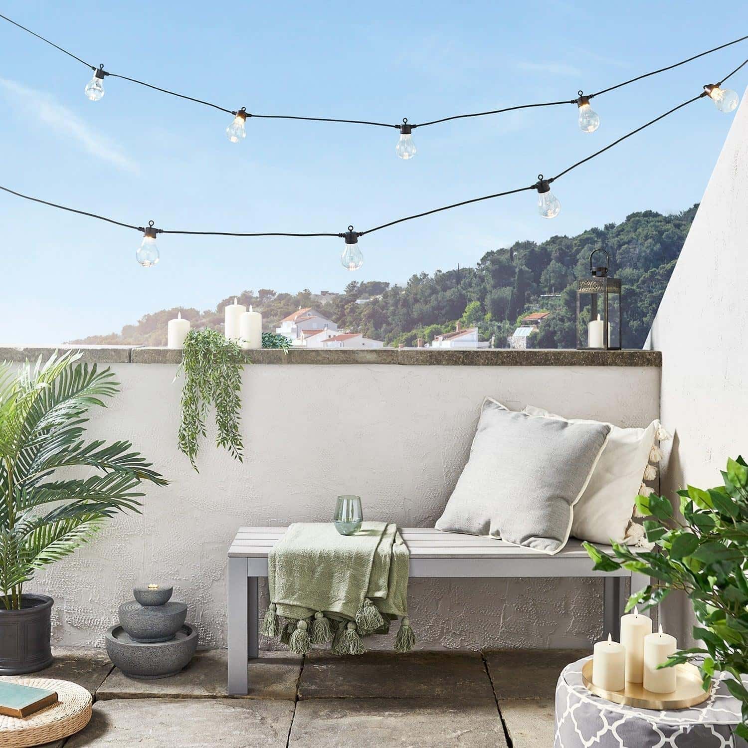 Core Connect 40m 80 Warm White Connectable Festoon Lights Black Cable hqlighting